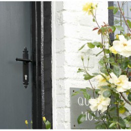 Klamka Black Tudor 92 mm wkładka