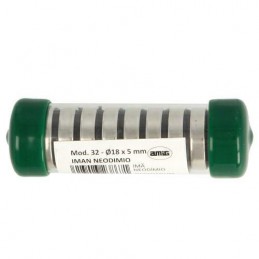 Magnes neodymowy z otworem fi.18x5mm 10szt. mod.32