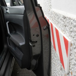 Pianka ochronna do garażu 100x13,5cm czerwono-biała mod.88