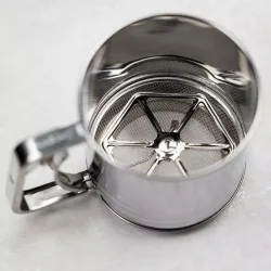 Przesiewacz do mąki, stal szlachetna 12x13cm, 450g Kinghoff