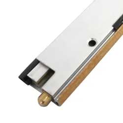 Listwa uszczelniająca drzwi nawierzchniowa 1m dąb automatyczna mod. 3