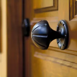 Gałka drzwiowa stała 75mm czarna mod.16