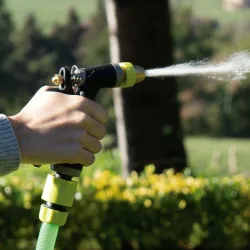 Zraszacz pistolet nastawny z mosiężną głowicą + złączki mod. R35