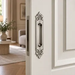 Uchwyt wpuszczany do drzwi mebli Chrom NICHE 168mm Włoski