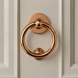 Kołatka drzwiowa Bull Ring miedziana 127mm okrągła