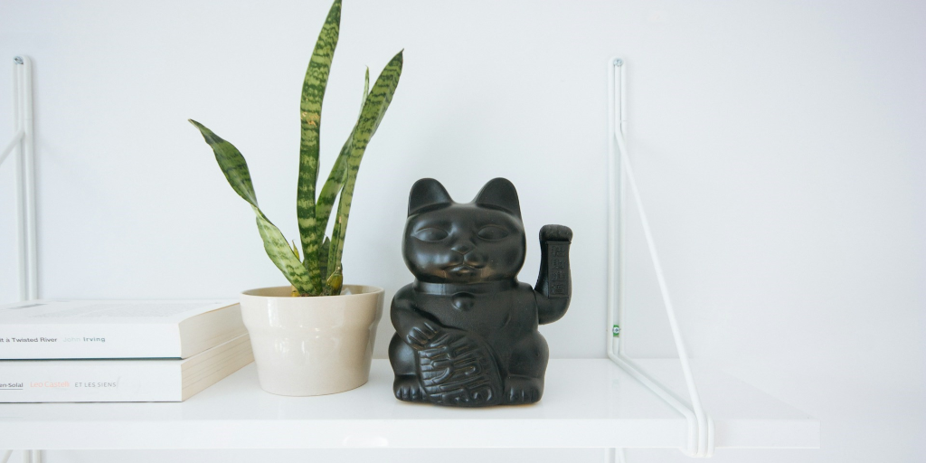 Wsporniki i podpórki pod półki – duży wybór, różnorodne rozwiązania